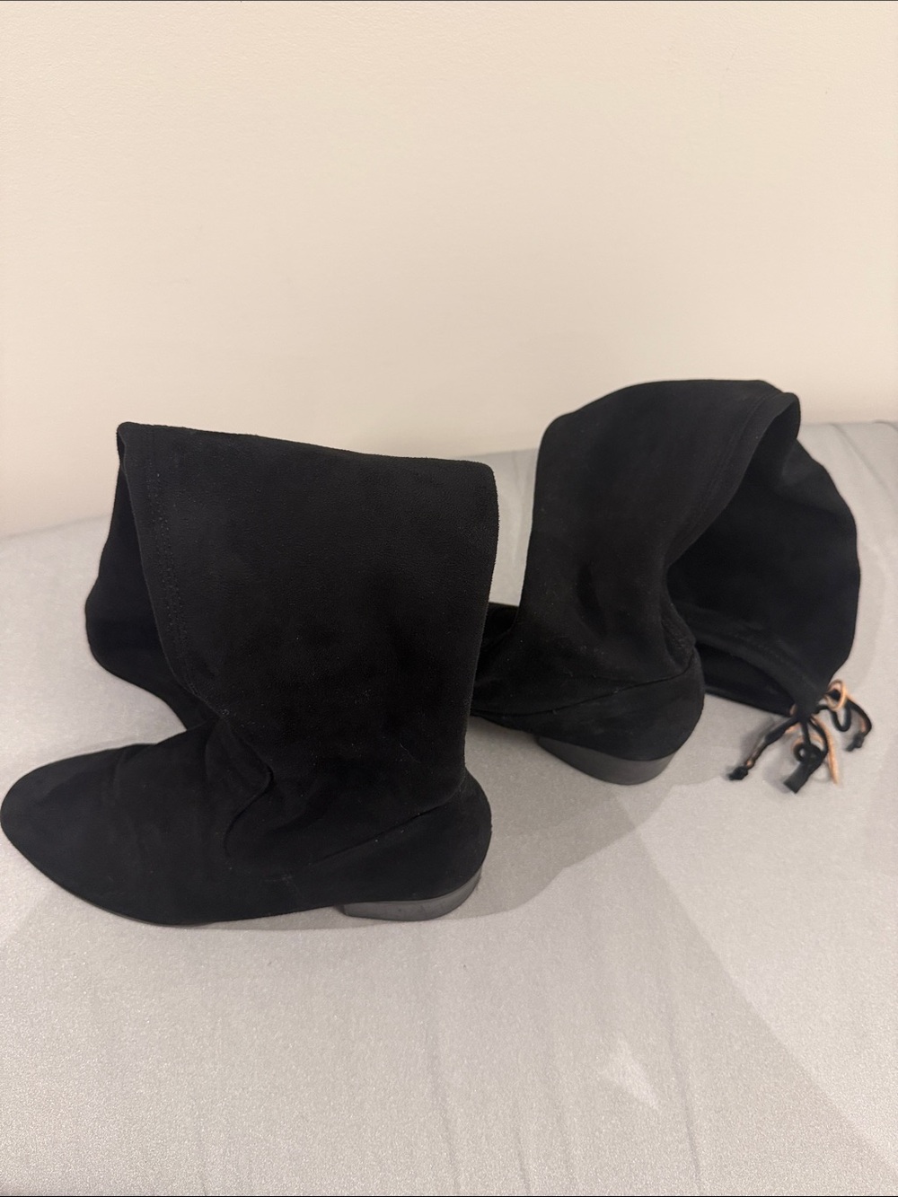 Zara at the knee Boot Black